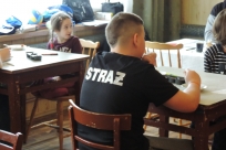 Uczniowie podczas testów